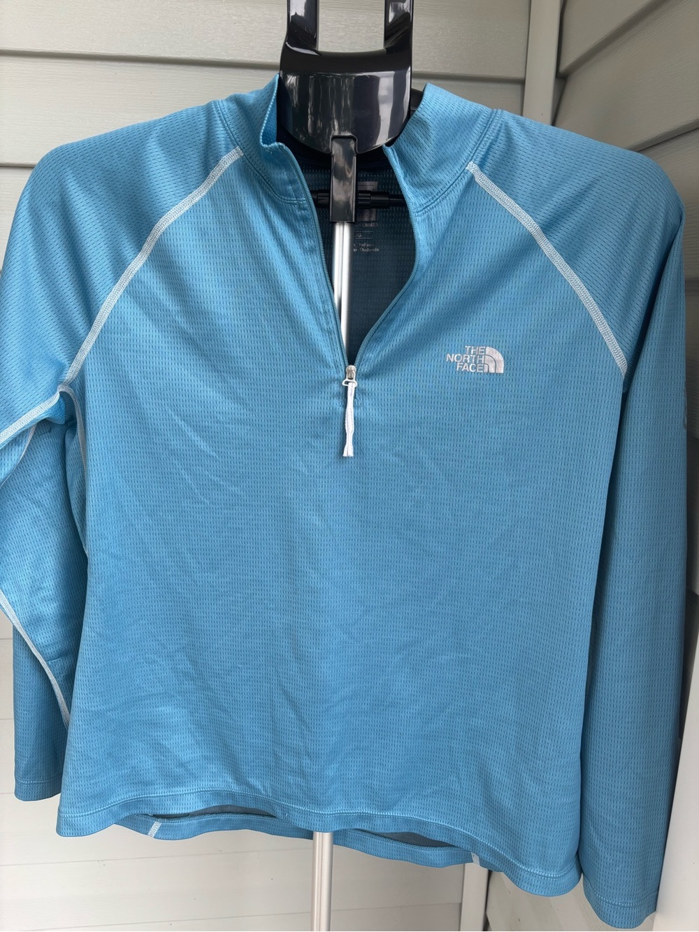 The North Face Flight Series Women’s Large Blue 1/4 Zip Pullover Running Top